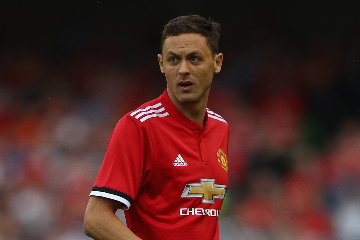 舞台上踢出 舞台上踢出